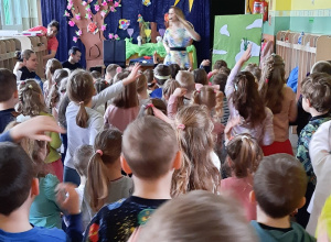 Spotkanie muzyczne "Fasolki rosną na wiosnę"