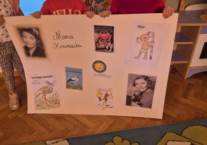 Dzieci z zielonej grupy z plakatem o Marii Kownackiej.